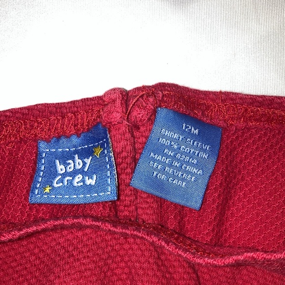 Red lady bud baby crew shirt - Picture 3 of 3